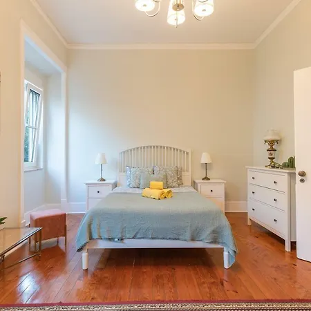 Apartment Graca Palace With Private Pool Garden Lisbon