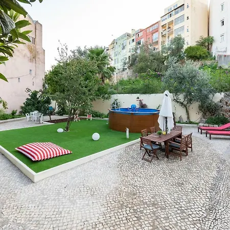 Apartment Graca Palace With Private Pool Garden Lisbon