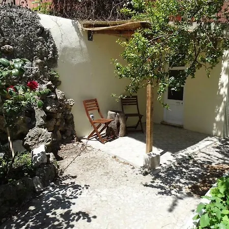 Graca Palace With Private Pool Garden Apartman *